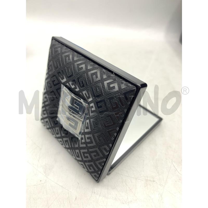 SPECCHIETTO GIVENCHY NERO MONOGRAM VARI | Mercatino dell'Usato Roma re di roma 3