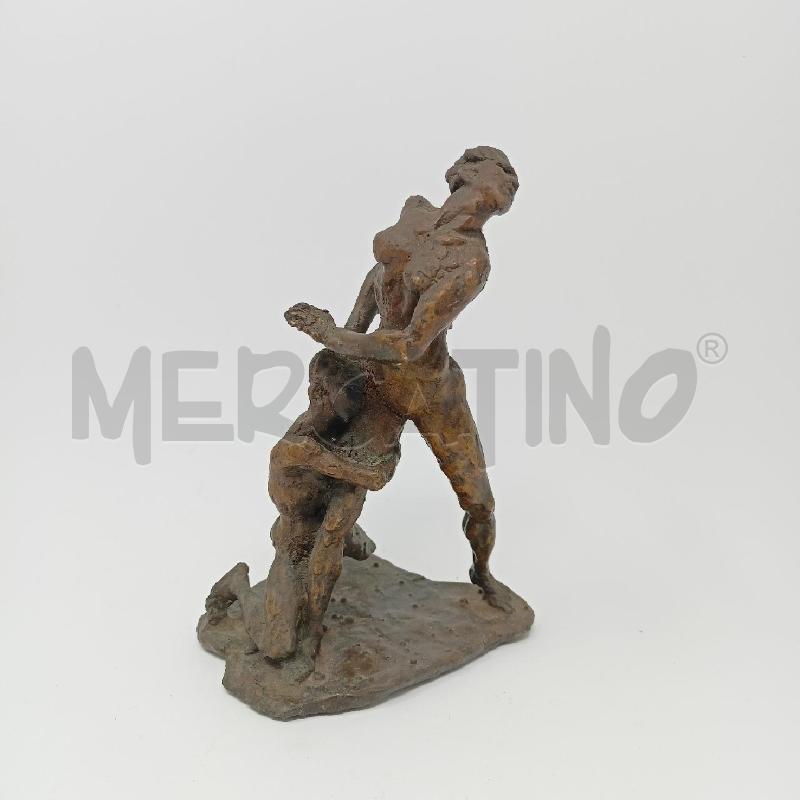 STATUETTA BRONZO PERSONE  DISPERATE M. TOMMASI | Mercatino dell'Usato Roma re di roma 1