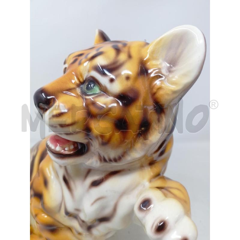 STATUETTA CERAMICA CDM TIGRE ZAMPA ALZATA | Mercatino dell'Usato Roma re di roma 2