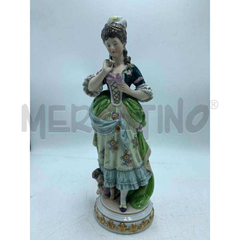 STATUETTA DAMA CAPODIMONTE CON PUTTO EPOCA DIFETTO | Mercatino dell'Usato Roma re di roma 1