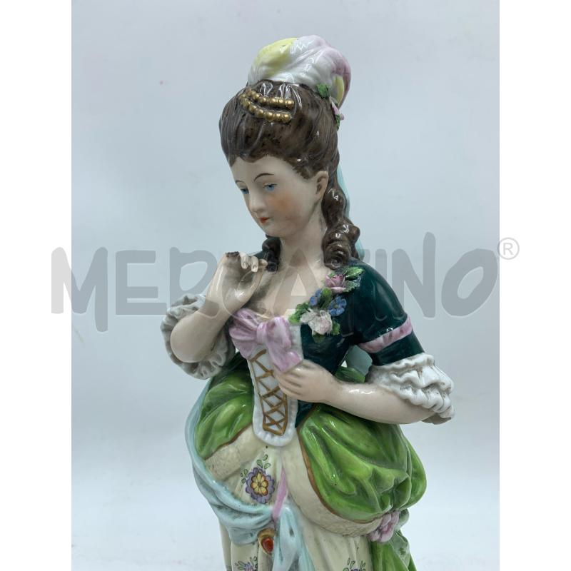 STATUETTA DAMA CAPODIMONTE CON PUTTO EPOCA DIFETTO | Mercatino dell'Usato Roma re di roma 4