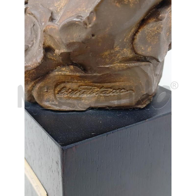 STATUETTA RESINA EFF BRONZO TESTA RAGAZZO BASE NERA | Mercatino dell'Usato Roma re di roma 3