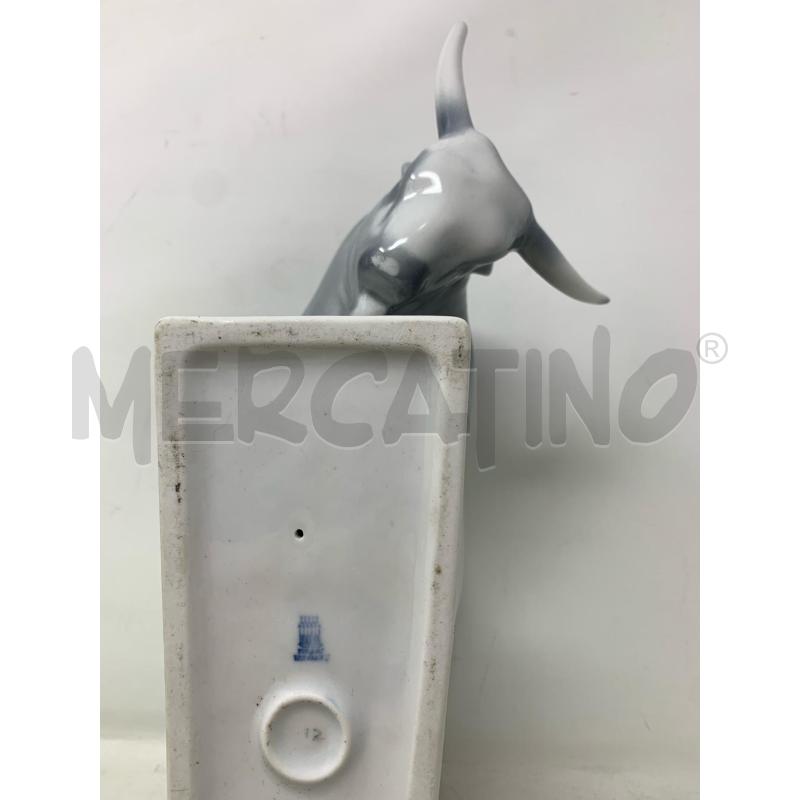 STATUETTA TORO ZSOLNAY PORCELLANA DIFETTO | Mercatino dell'Usato Roma re di roma 5
