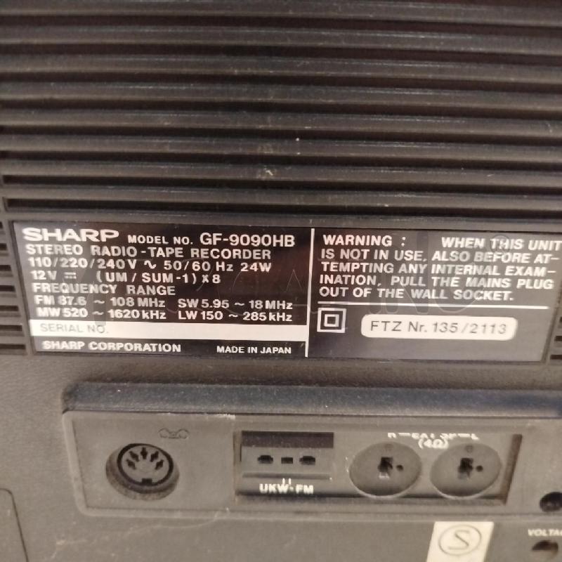 STEREO SHARP GF-9090 BOOMBOX GHETTOBLASTER NON FUNZIONANTE | Mercatino dell'Usato Roma re di roma 5