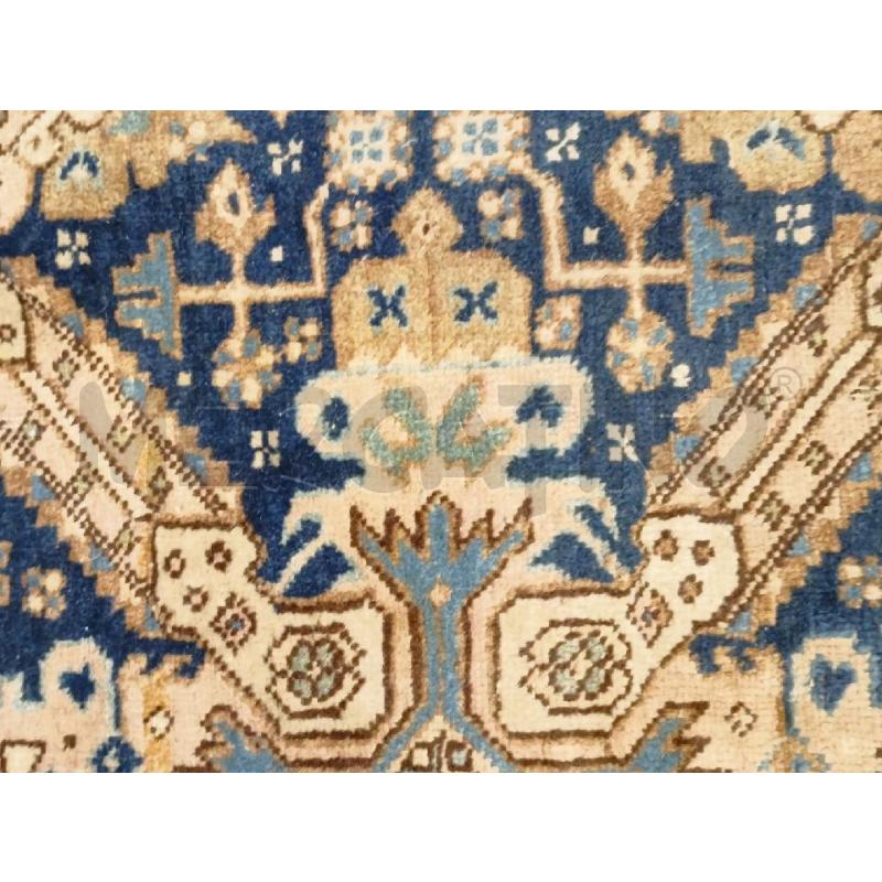 TAPPETO 188X140 PERSIANO GRIGLIA FONDO BLU | Mercatino dell'Usato Roma re di roma 3