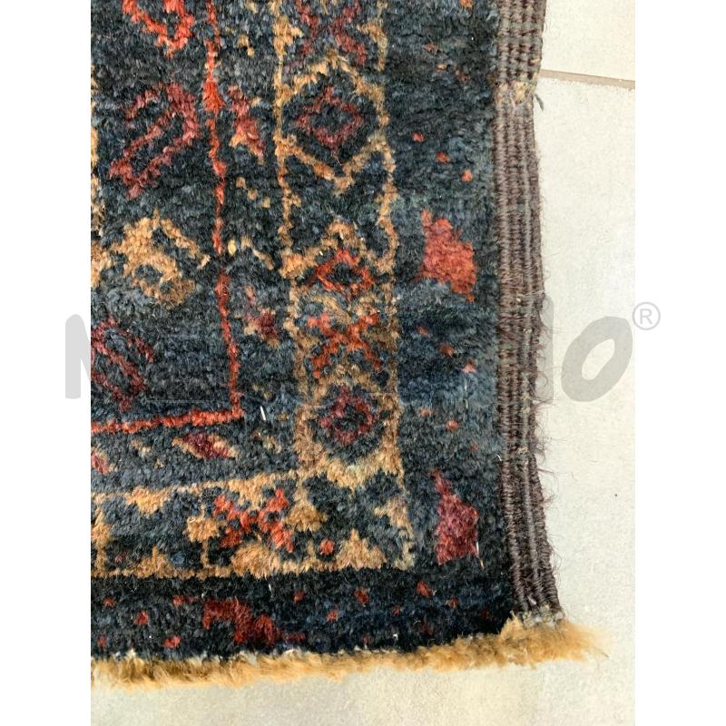TAPPETO 204X120 SETA TONI ROSSI SCURI GEOMETRICO SPIGHE CENTRALI  | Mercatino dell'Usato Roma re di roma 2