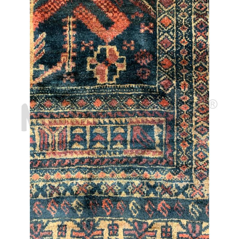 TAPPETO 204X120 SETA TONI ROSSI SCURI GEOMETRICO SPIGHE CENTRALI  | Mercatino dell'Usato Roma re di roma 3