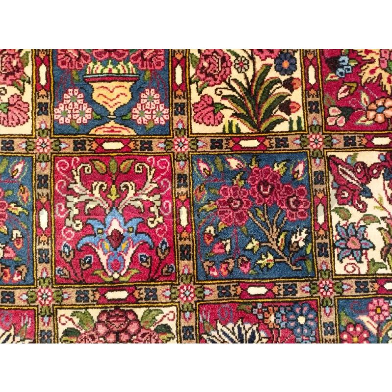 TAPPETO 250X150 BAKHTIAR GIARDINO FORMELLE FIORI ROSSO ROSA BLU  | Mercatino dell'Usato Roma re di roma 4