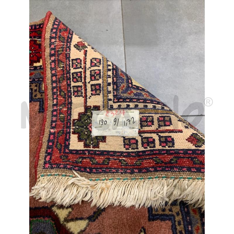 TAPPETO GUIDA 89X190 GEOMETRICO UCCELLI 2 ESAGONI ROSA FONDO VERDE CORNICE GIALLA ANGOLI  | Mercatino dell'Usato Roma re di roma 3