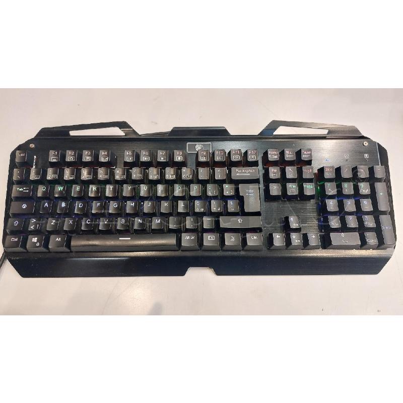 TASTIERA MECCANICA USB DA GAMING SHIELD 7000X ILUMINATA | Mercatino dell'Usato Roma re di roma 2