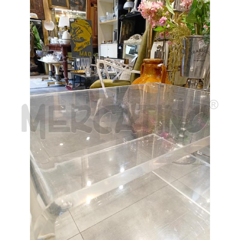 TAVOLINO PLEXIGLAS ANNI 70 2 RIPIANI | Mercatino dell'Usato Roma re di roma 3