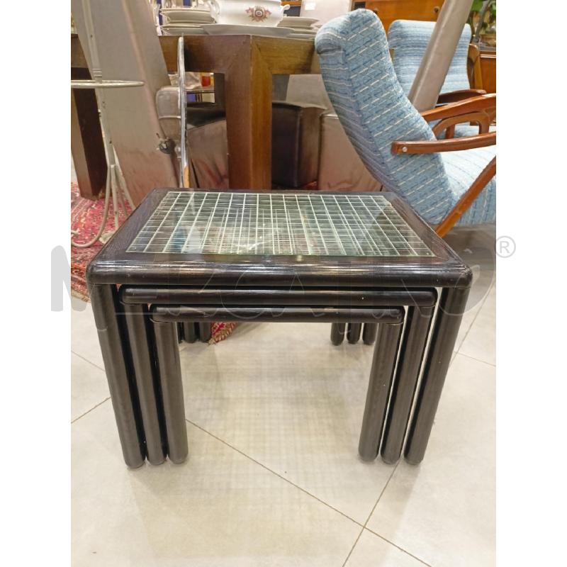 TAVOLINO TRIS TRITTICO LEGNO NERO P VETRO GRIGLIA | Mercatino dell'Usato Roma re di roma 3