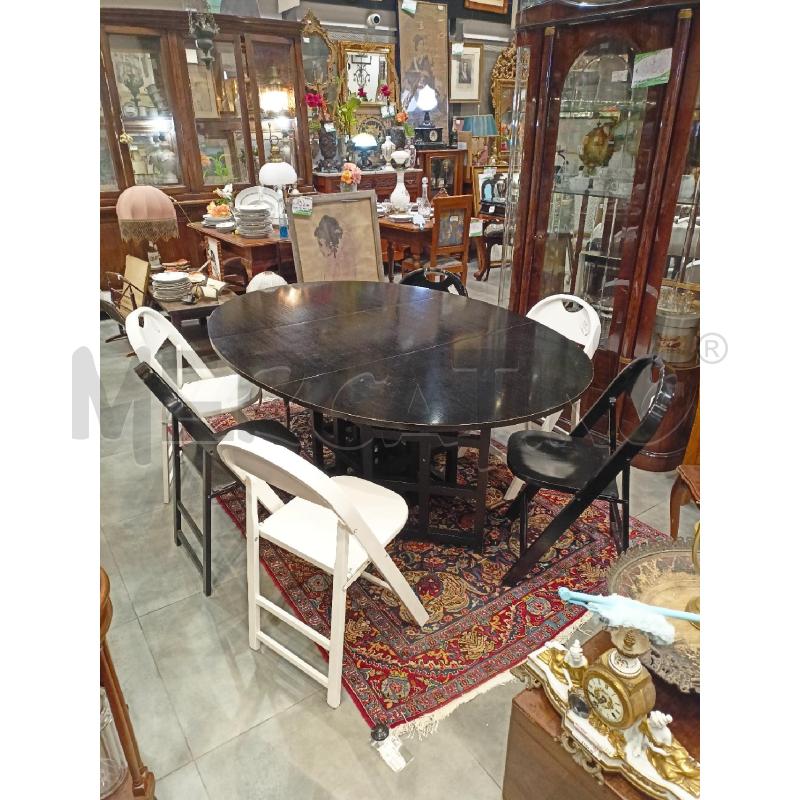 TAVOLO MACKINTOSH LEGNO SCUR NERO + 6 SEDIE | Mercatino dell'Usato Roma re di roma 1
