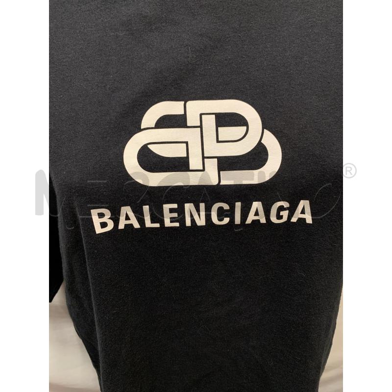 T SHIRT BALENCIAGA NERO DETT DA RIVEDERE  | Mercatino dell'Usato Roma re di roma 4