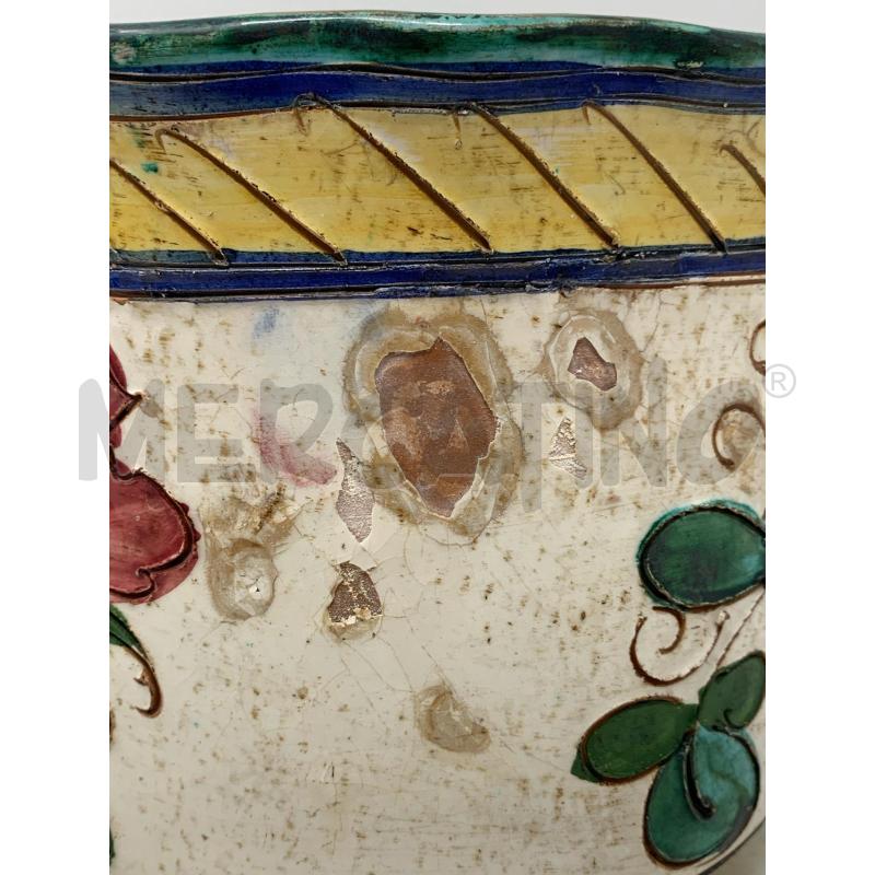 VASO CACHEPOT TERRACOTTA DEC FIORE GIALLO BORDO BLU DIFETTI | Mercatino dell'Usato Roma re di roma 5