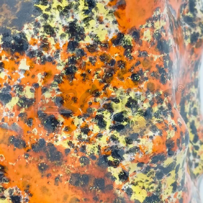 VASO CERAMICA A VULVANO NERO STRIATO ARANCIO | Mercatino dell'Usato Roma re di roma 4