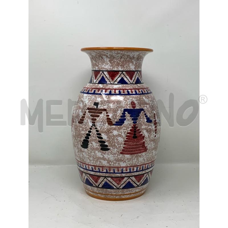 VASO CERAMICA SARDA PERSONE FASCE ROSSO BLU B MARRONCINO  | Mercatino dell'Usato Roma re di roma 1