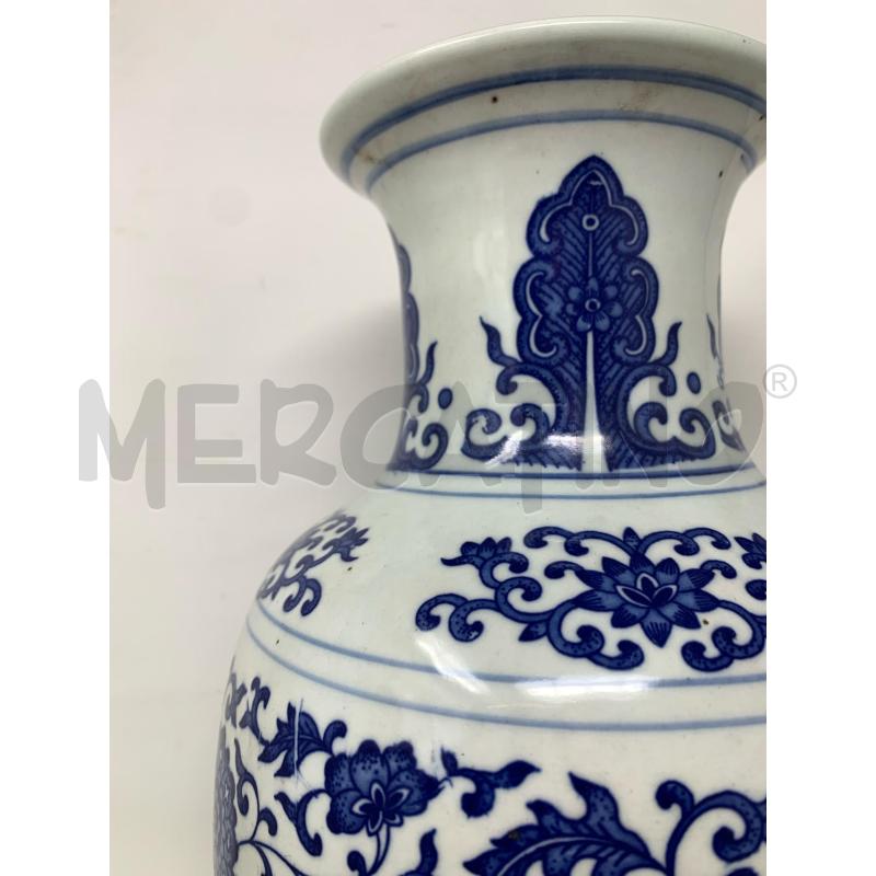 VASO CINESE PORCELLANA FIORI BLU | Mercatino dell'Usato Roma re di roma 2