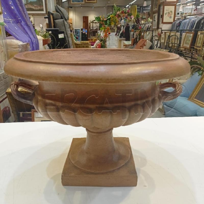 VASO COCCIO CRATERE MEDICEO COSTOLATO 2 MANICI | Mercatino dell'Usato Roma re di roma 1