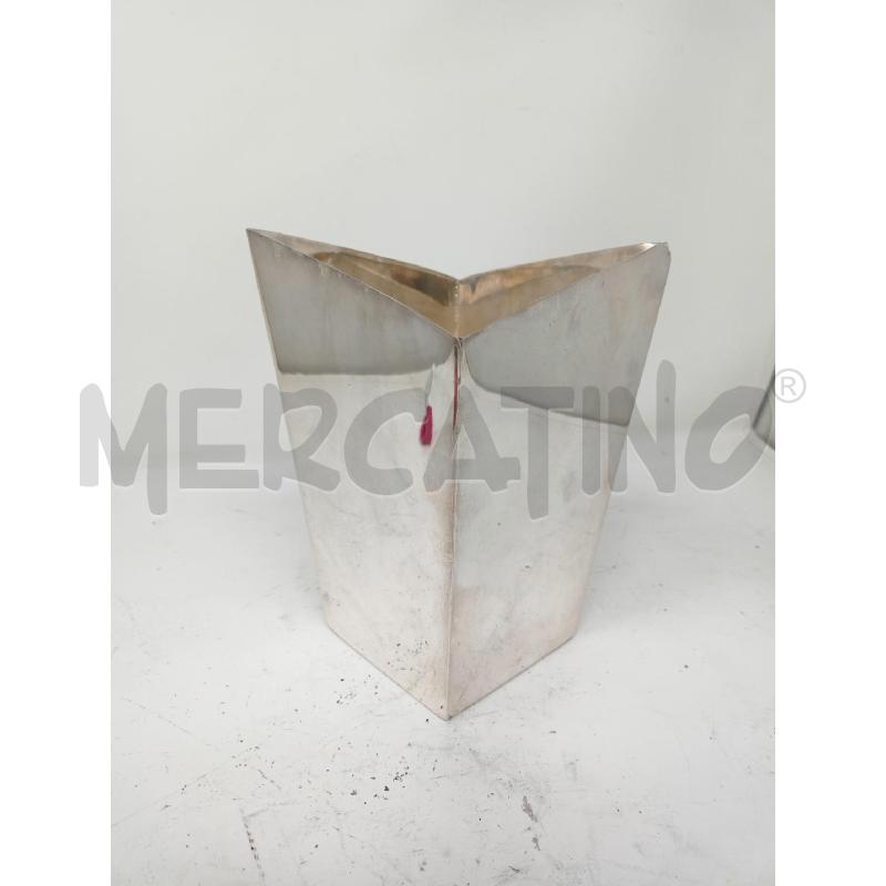 VASO JORDAN SHEFFIELD CUBICO DIFETTO ANGOLO  | Mercatino dell'Usato Roma re di roma 1