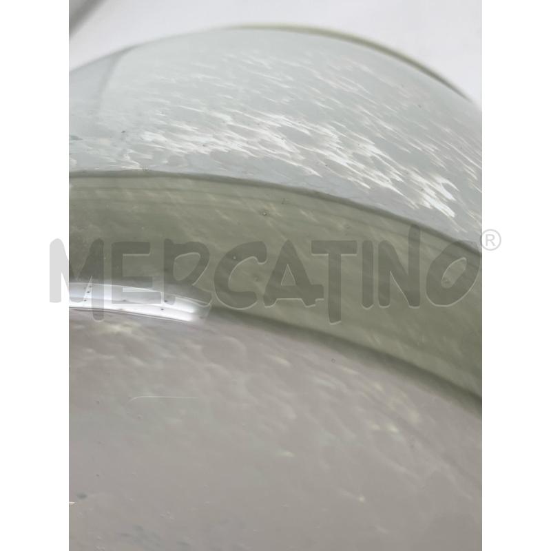VASO SFERICO VETRO STRIATO BIANCO  | Mercatino dell'Usato Roma re di roma 5