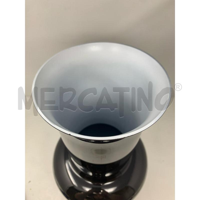 VASO VETRO NERO INTERNO BIANCO | Mercatino dell'Usato Roma re di roma 2