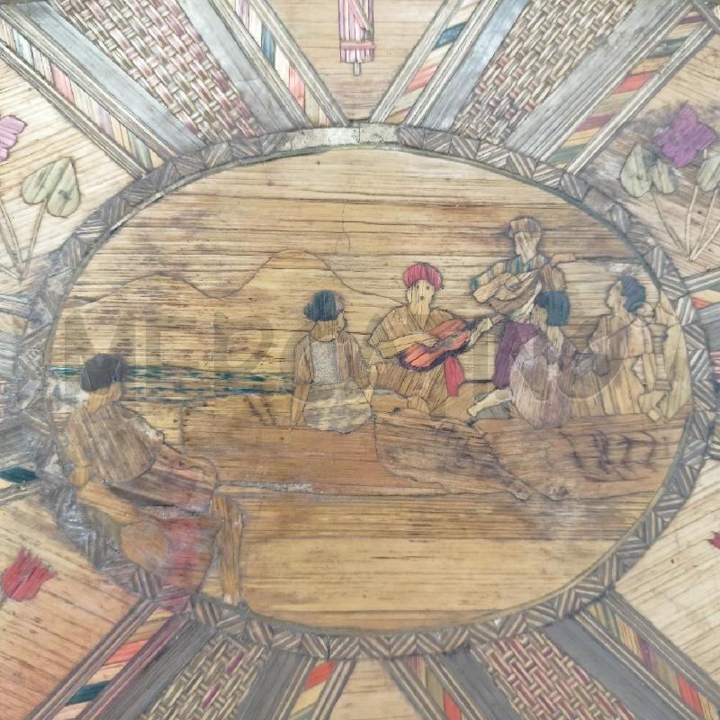 VASSOIO LEGNO INTRECCIATO ANNI '30 RAFF MUSICANTI | Mercatino dell'Usato Roma re di roma 3