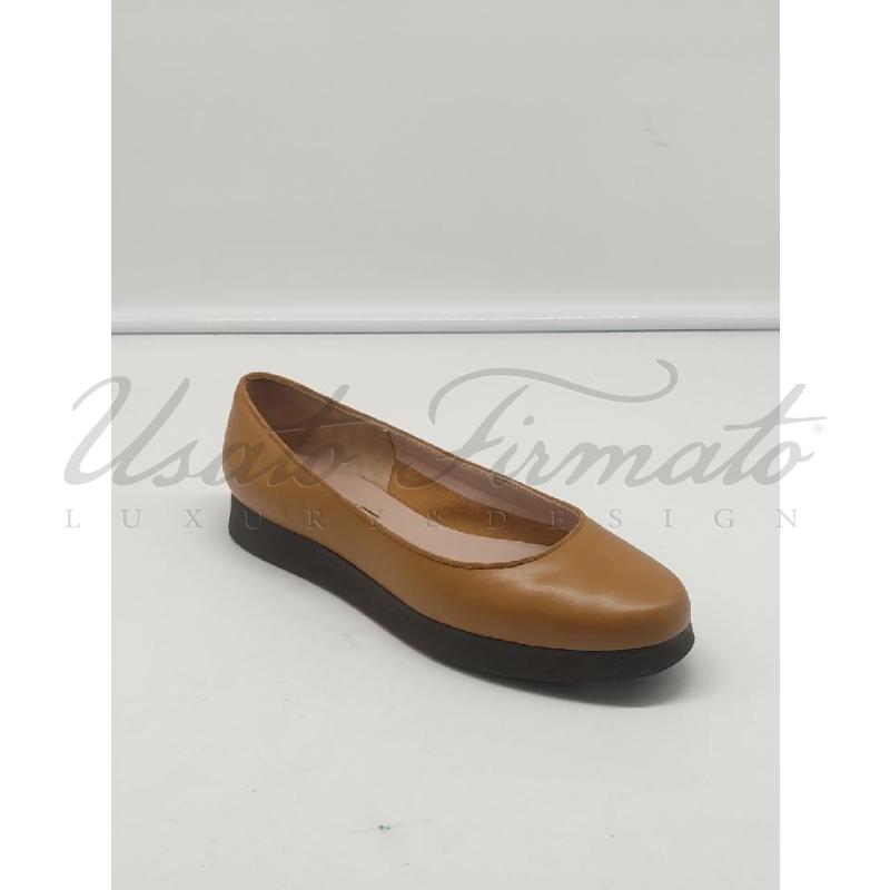 BALLERINA SALVATORE FERRAGAMO BEIGE TG. 7 | Mercatino dell'Usato Roma parioli 1