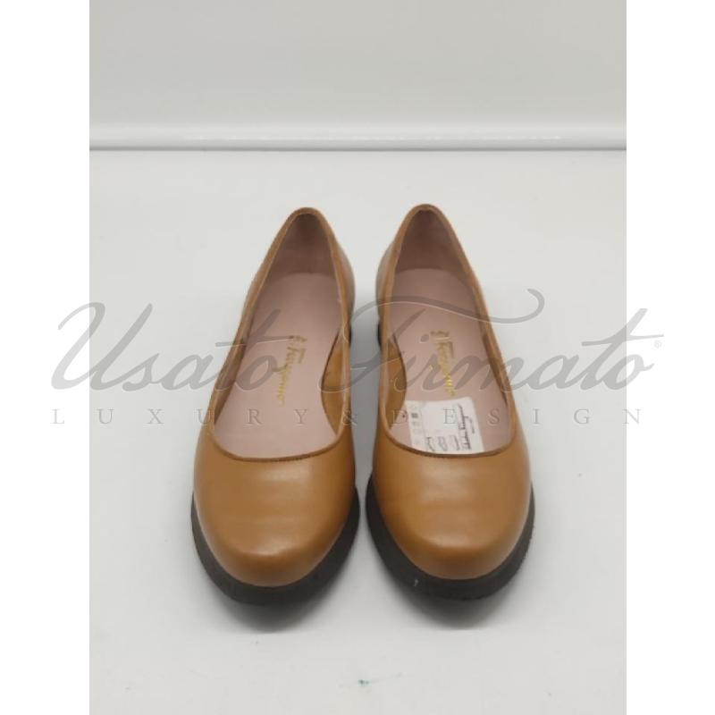 BALLERINA SALVATORE FERRAGAMO BEIGE TG. 7 | Mercatino dell'Usato Roma parioli 2