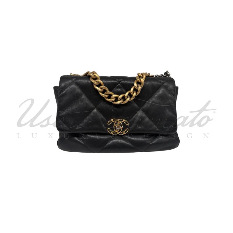 BORSA CHANEL 19 NERA PELLE TRAPUNTATA 30339478 | Mercatino dell'Usato Roma parioli 1