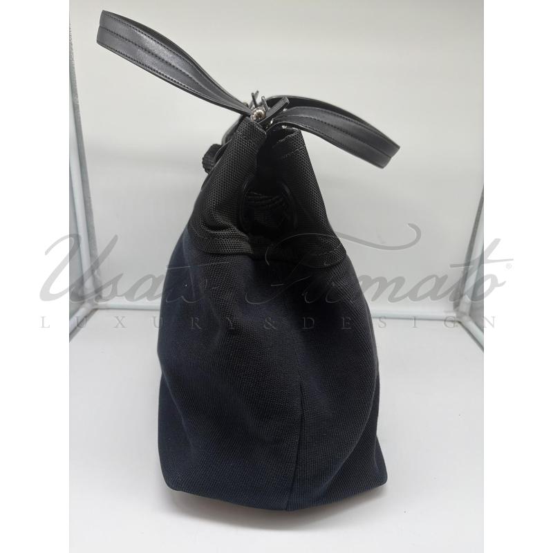 BORSA CHANEL TELA E PELLE NERA BLU COD 13519148 | Mercatino dell'Usato Roma parioli 2