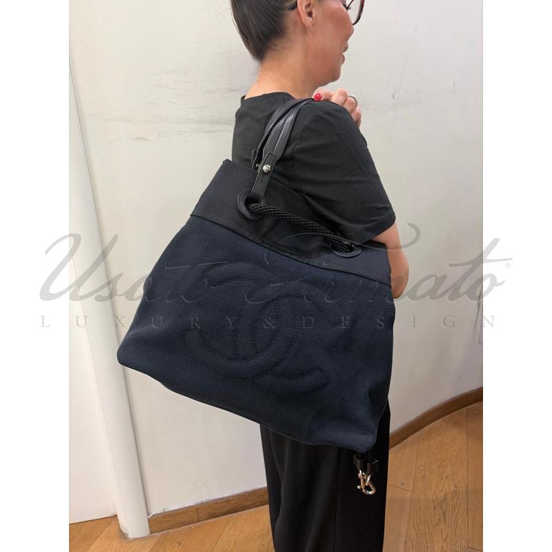 BORSA CHANEL TELA E PELLE NERA BLU COD 13519148 | Mercatino dell'Usato Roma parioli 5