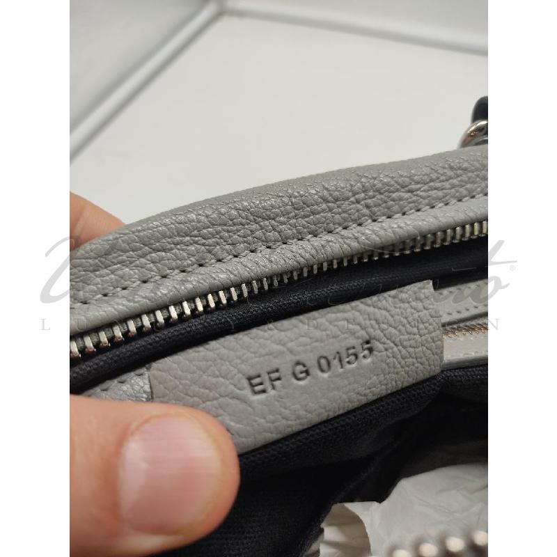 BORSA DONNA GIVENCHY PANDORA PELLE GRIGIA  | Mercatino dell'Usato Roma parioli 4