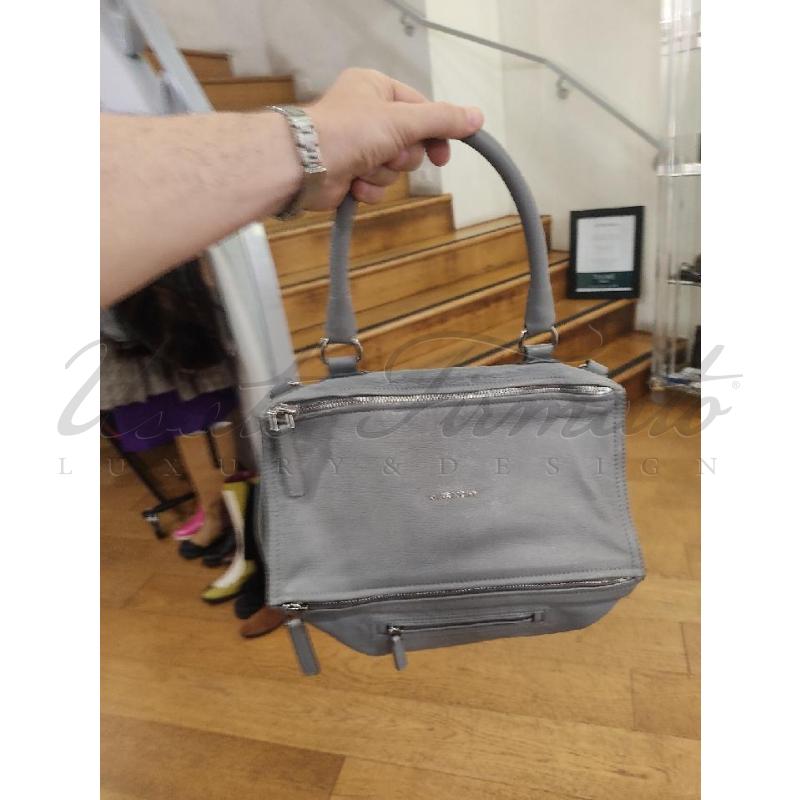 BORSA DONNA GIVENCHY PANDORA PELLE GRIGIA  | Mercatino dell'Usato Roma parioli 5