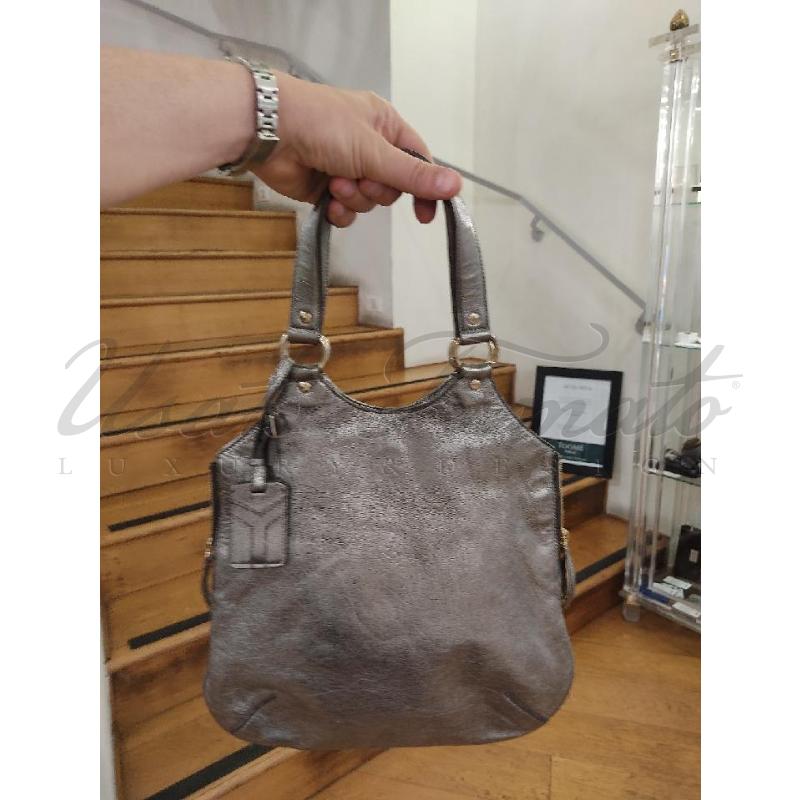 BORSA DONNA YVES SAINT LAURENT TRIBUTE PELLE ARGENTO | Mercatino dell'Usato Roma parioli 5