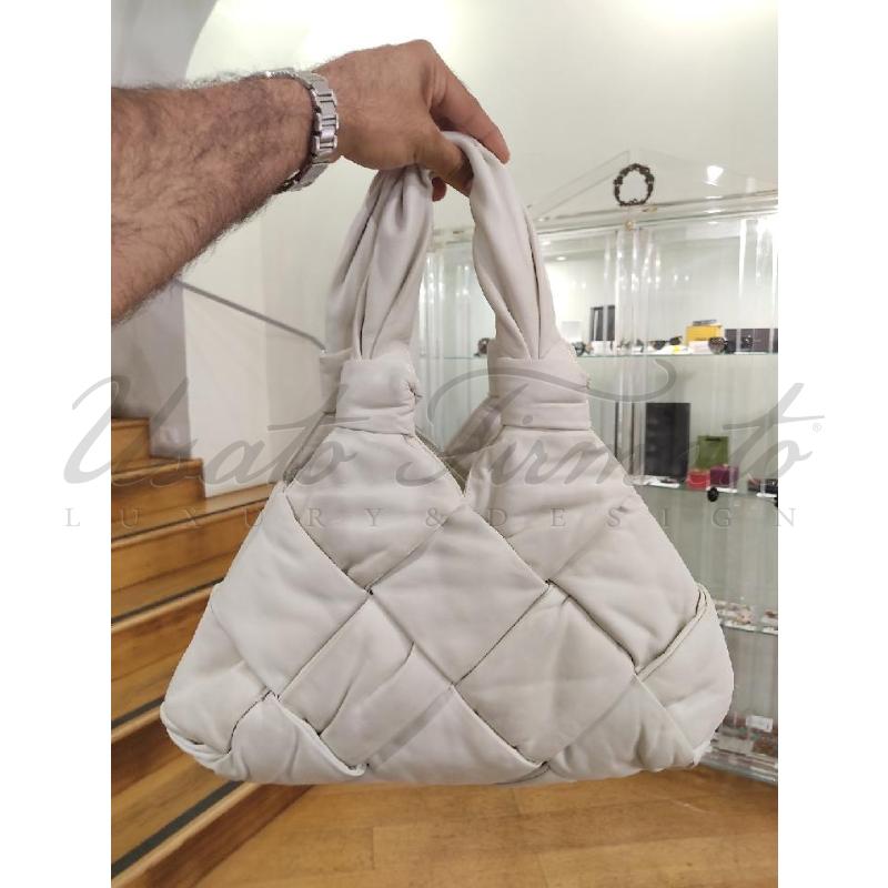 BORSA DONNA  BOTTEGA VENETA PADDED LOCK PELLE BIANCA COD IN CHIP | Mercatino dell'Usato Roma parioli 4