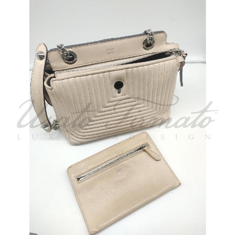 BORSA FENDI DOTCOM BEIGE SILVER TRACOLLA SPALLA   | Mercatino dell'Usato Roma parioli 3
