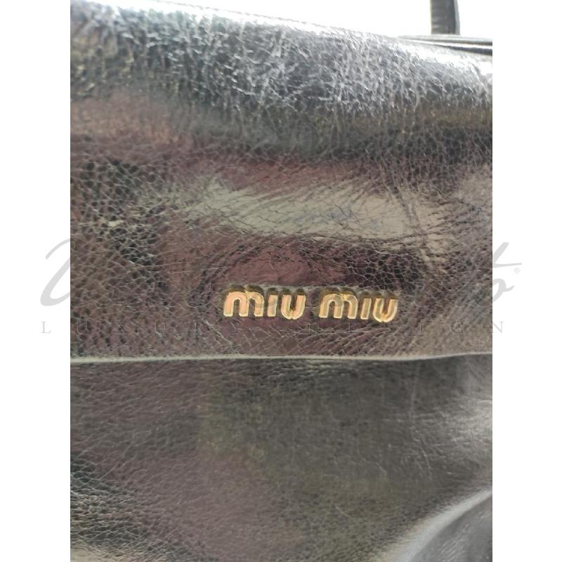 BORSA MIU MIU NERA PELLE MARTELLATA  | Mercatino dell'Usato Roma parioli 4