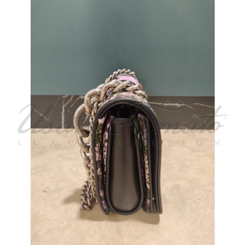 BORSA MIU MIU NERA RICAMATA PERLINE | Mercatino dell'Usato Roma parioli 2