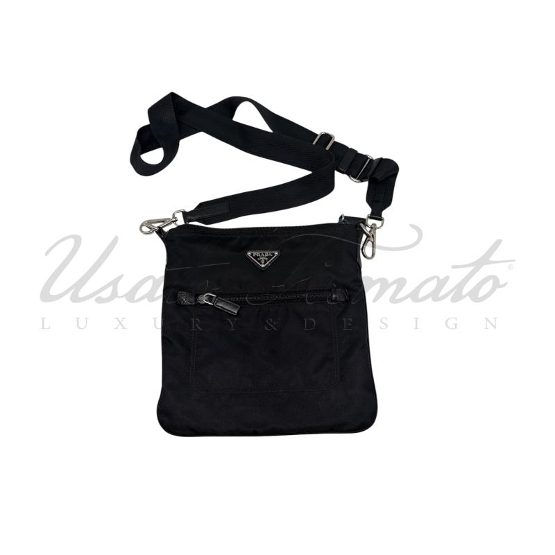 BORSA PRADA NYLON NERO TRACOLLA | Mercatino dell'Usato Roma parioli 1