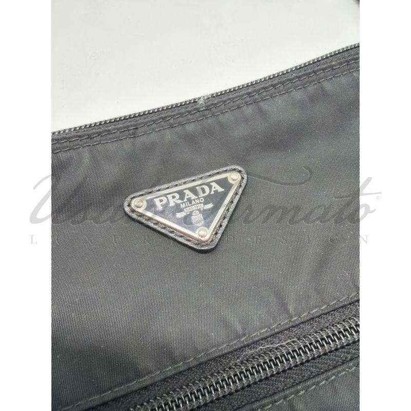BORSA PRADA NYLON NERO TRACOLLA | Mercatino dell'Usato Roma parioli 3