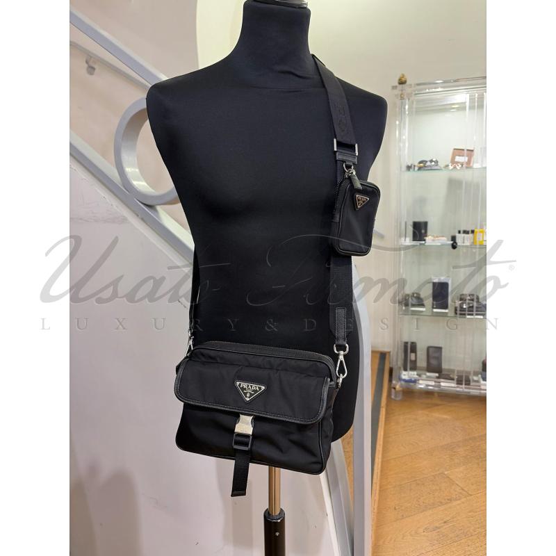 BORSA PRADA RE-NYLON NERA  | Mercatino dell'Usato Roma parioli 5