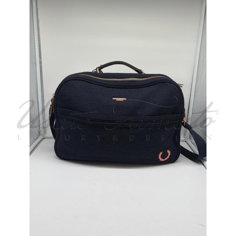 BORSONE FREDPERRY BLU  | Mercatino dell'Usato Roma parioli 1