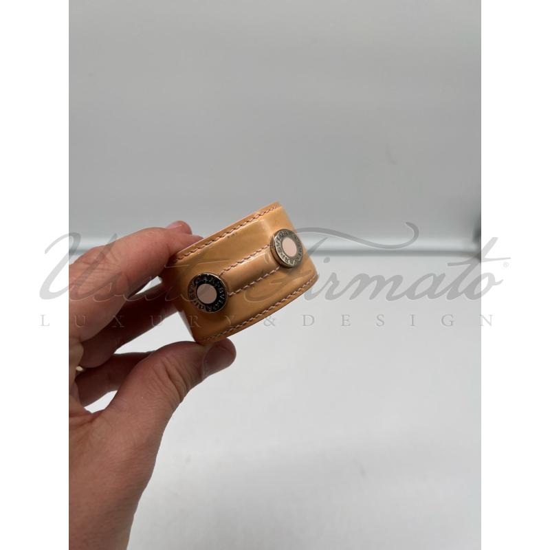 BRACCIALE BULGARI METALLO VERNICE BEIGE REGOLABILE | Mercatino dell'Usato Roma parioli 4