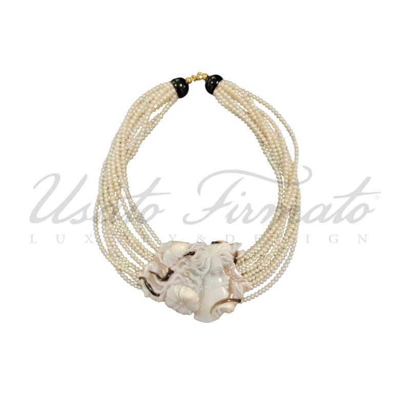 COLLANA PERLE BIANCHE CAMEO | Mercatino dell'Usato Roma parioli 1