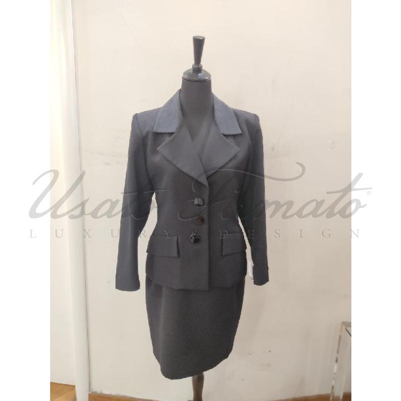 COMPLETO DONNA YVES SAINT LAUREN NERO TG 44 | Mercatino dell'Usato Roma parioli 1