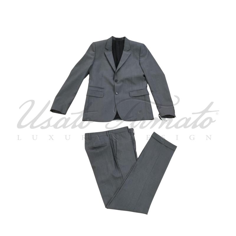 COMPLETO UOMO GIVENCHY GRIGIO TG. 46 | Mercatino dell'Usato Roma parioli 1