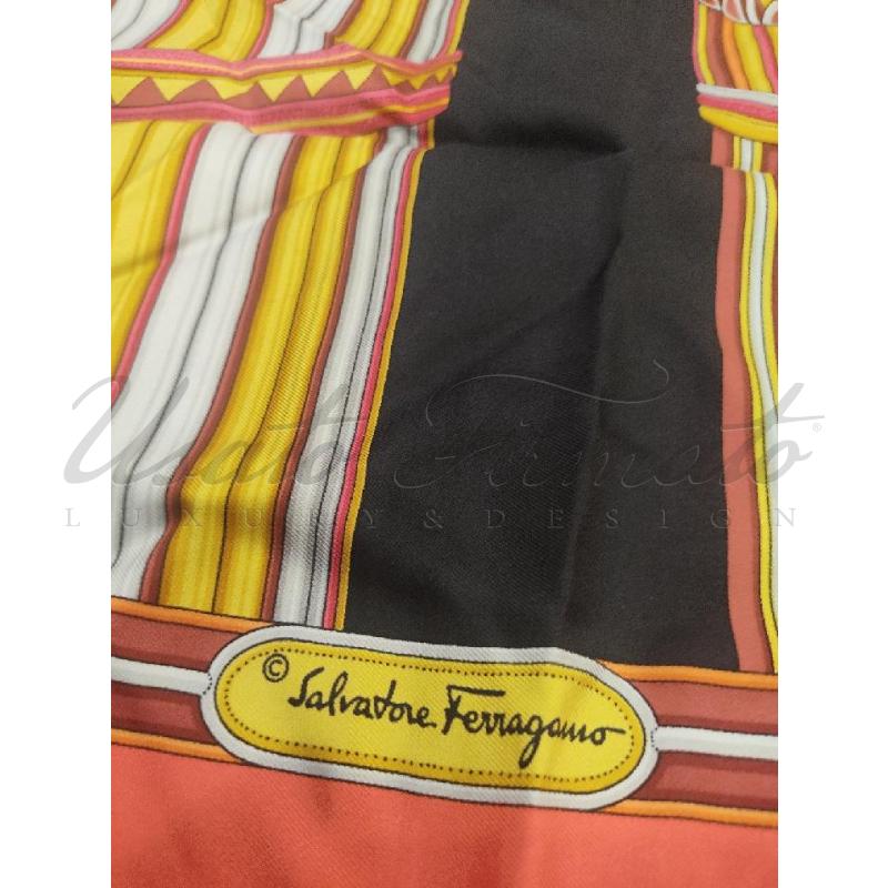 FOULARD SALVATORE FERRAGAMO NERO PANTERA | Mercatino dell'Usato Roma parioli 2