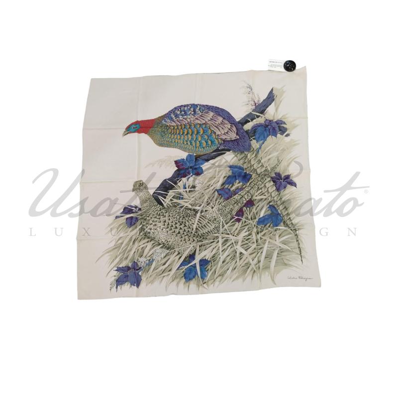 FOULARD SALVATORE FERRAGAMO PAVONE SETA | Mercatino dell'Usato Roma parioli 1