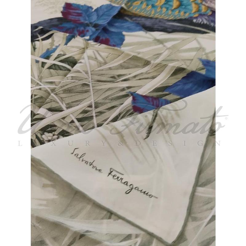 FOULARD SALVATORE FERRAGAMO PAVONE SETA | Mercatino dell'Usato Roma parioli 3